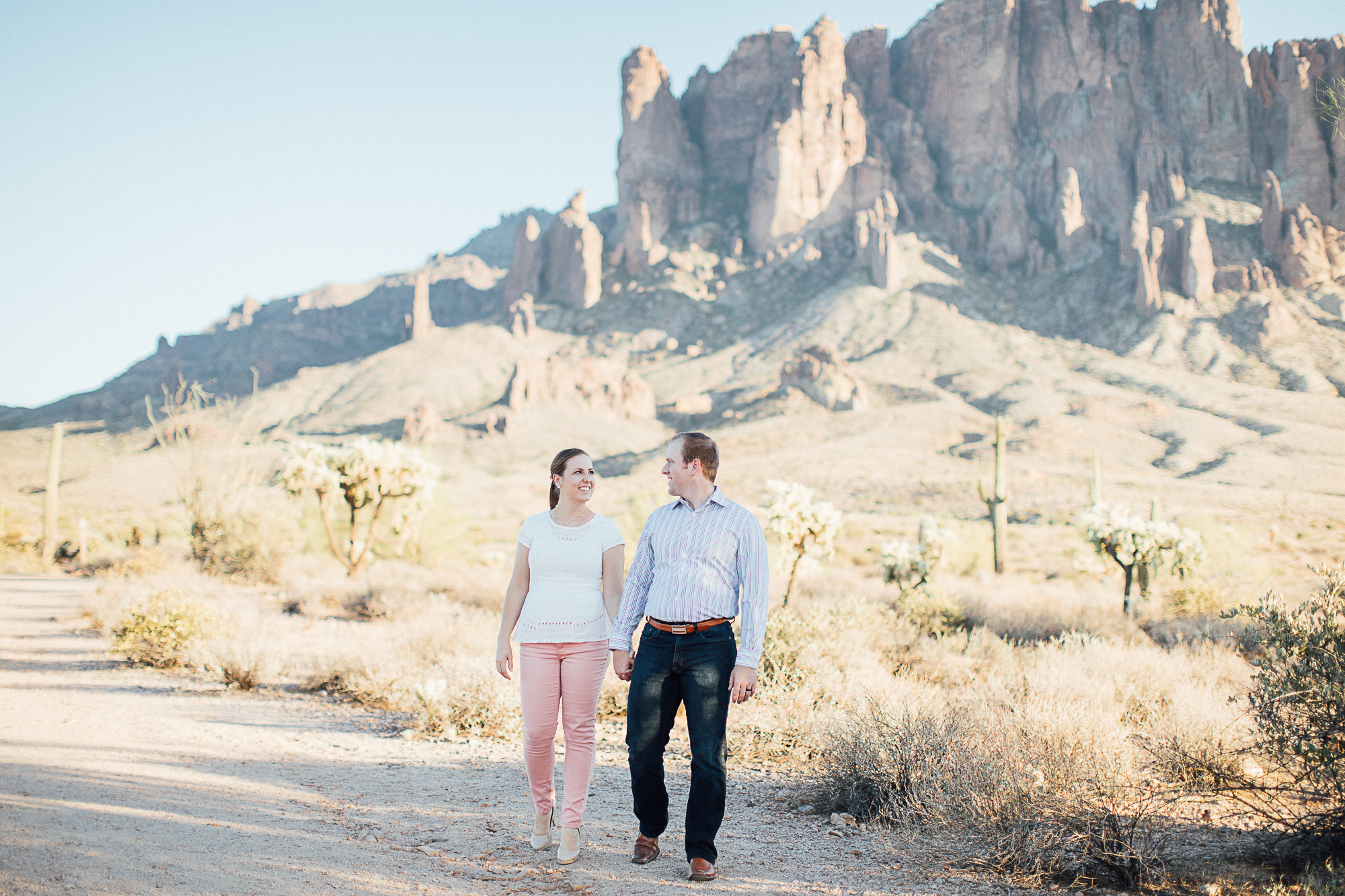 kristine-and-ian-superstition-mountains-13